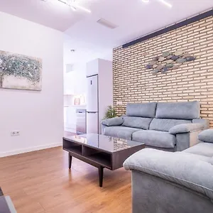  Apartamento Bc4 Aparcamiento Incluido 3d&2b Renovado Junto A Macarena Y Parlamento España
